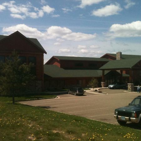 Oveson'S Pelican Lake Resort And Inn Orr Extérieur photo